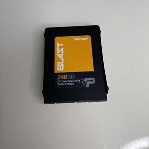Patriot Blast 240GB 2.5" SATA III Internal Solid State Drive (PBT240GS25SSDR)